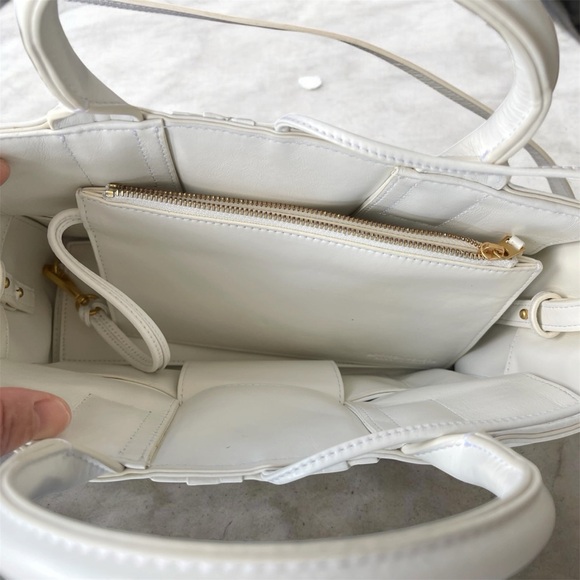 Bottega Veneta White Intrecciato Mini Satchel with Top Handles - Picture 5 of 10